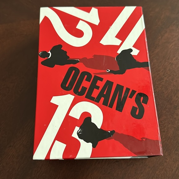 Ocean's 11, 12 & 13 Movie Box DVD Set George Clooney Brad Pitt Matt Damon - Picture 5 of 8